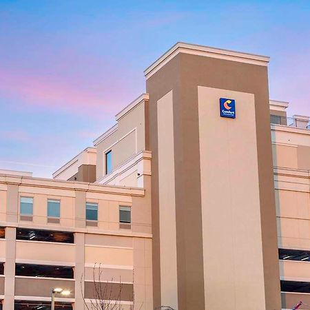 Comfort Inn & Suites Newark Liberty International Airport Εξωτερικό φωτογραφία