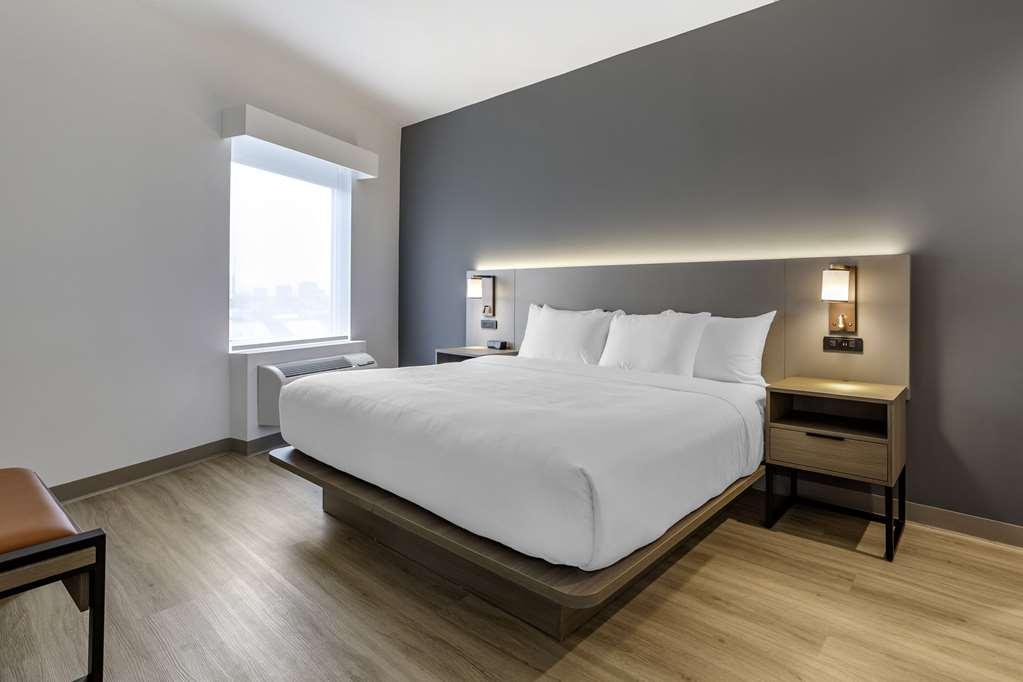 Comfort Inn & Suites Newark Liberty International Airport Δωμάτιο φωτογραφία