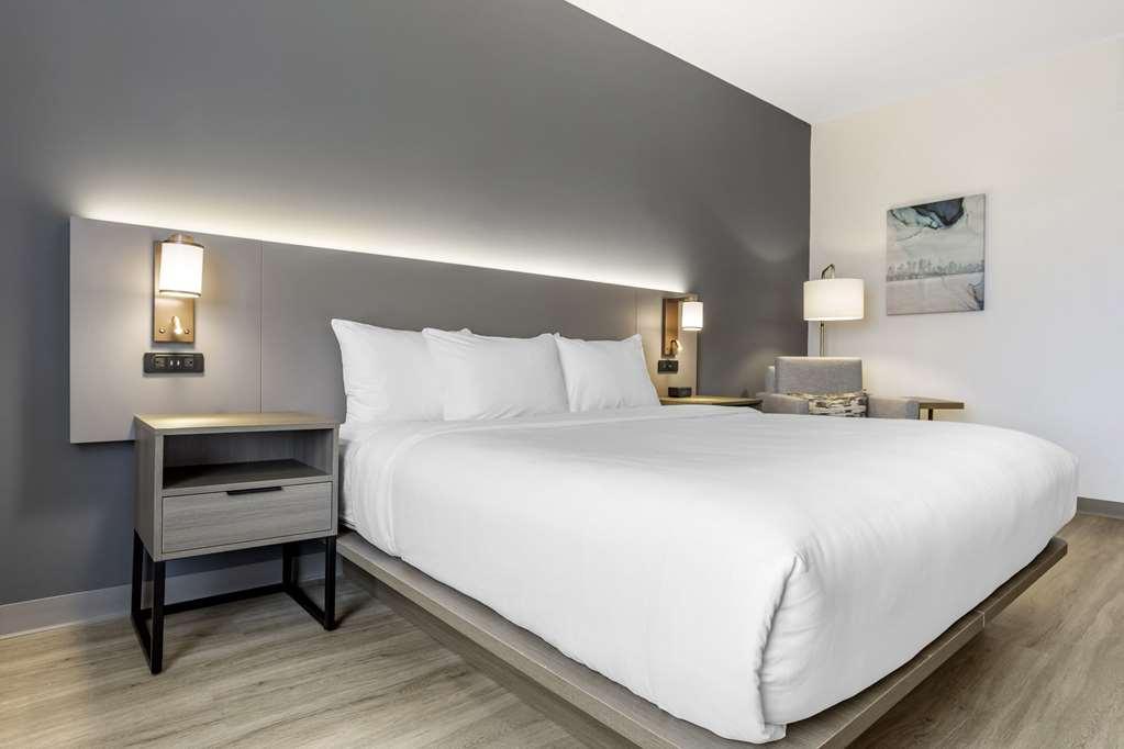Comfort Inn & Suites Newark Liberty International Airport Δωμάτιο φωτογραφία