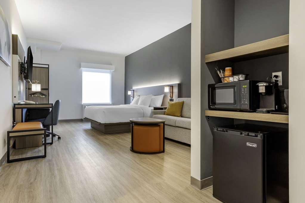 Comfort Inn & Suites Newark Liberty International Airport Δωμάτιο φωτογραφία