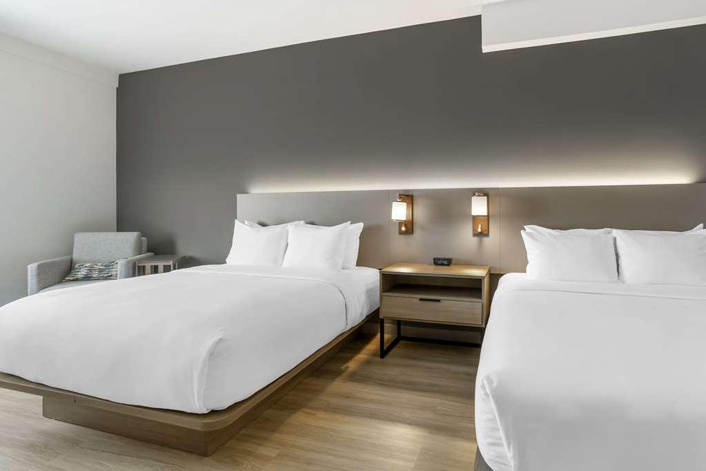 Comfort Inn & Suites Newark Liberty International Airport Δωμάτιο φωτογραφία