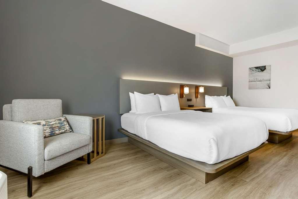 Comfort Inn & Suites Newark Liberty International Airport Δωμάτιο φωτογραφία